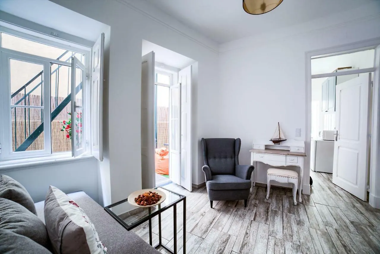 Garden Apartment Lisbon